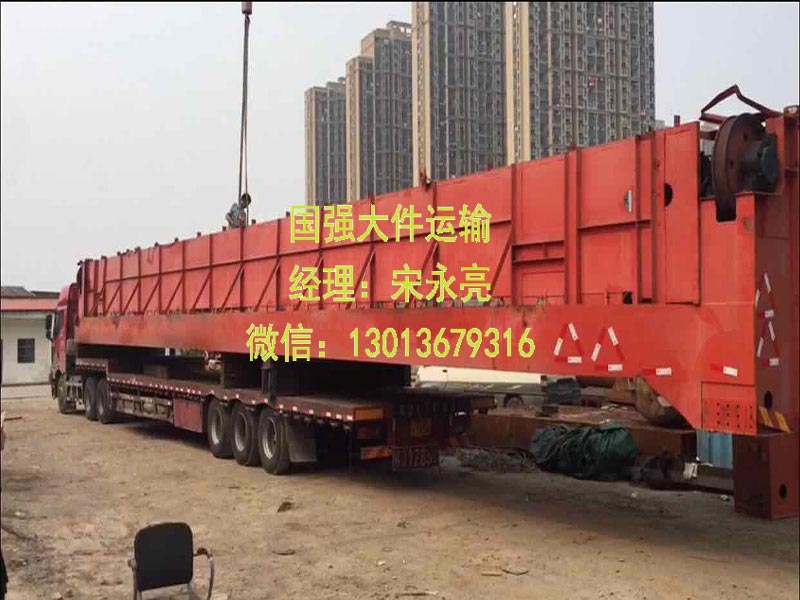 無錫大件運(yùn)輸老司機(jī)提醒同行追尾危險，須謹(jǐn)慎駕駛